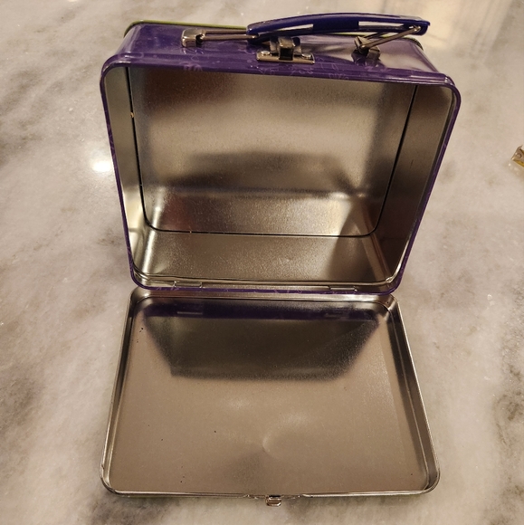 Vintage Disney's Winnie the Pooh Metal Lunchbox | Tin - Picture 5 of 6